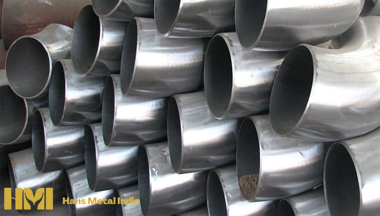 Stainless Steel Pipe Fittings Hero img