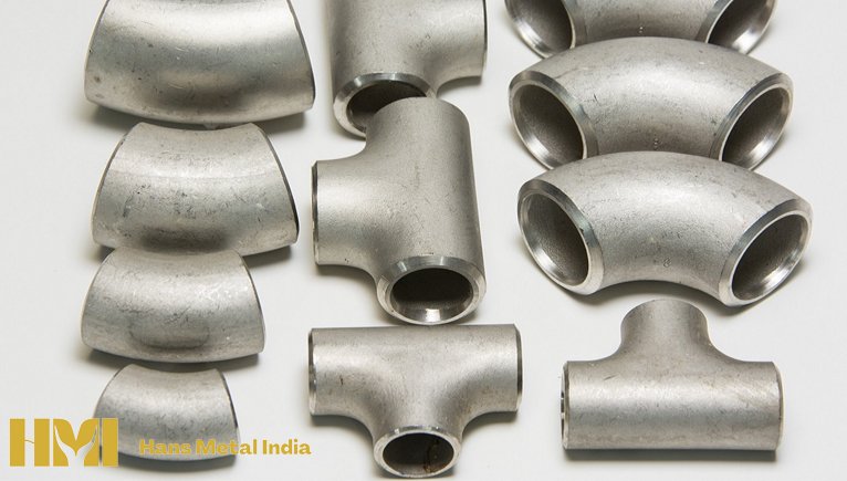 Stainless Steel Pipe Fittings Hero img