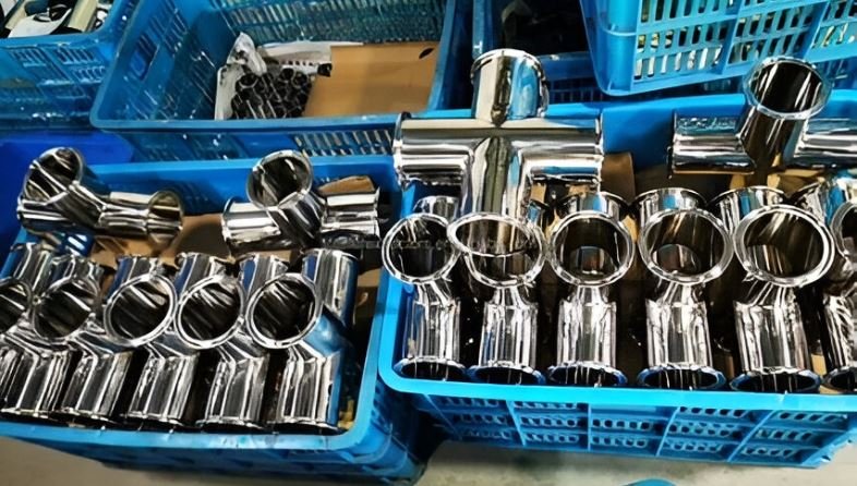 Stainless Steel Sanitary Fittings Hero img